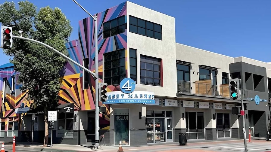 Comfortable Home Wuth Pool Gym 10 Min to Disneyland