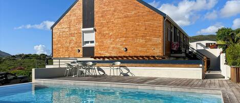 Alberca al aire libre