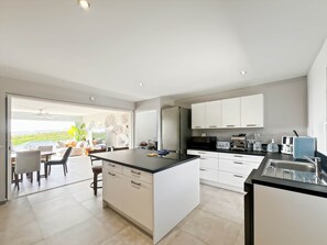 Fridge, microwave, oven, stovetop - Starfish, 2 bedroom apartment with stunning ocean view! (Quarter of Orleans)
