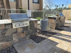 Terrace/patio - Scottsdale condo: near old-town and Greenbelt (Scottsdale)