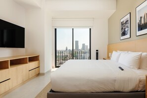 1 bedroom, iron/ironing board, WiFi, bed sheets - w* | Deluxe Loft w/ Balcony in Tabacalera (Ciudad de México)