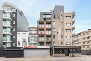 Exterior - Walter Vilain 0301 + G* (Sint Idesbald)