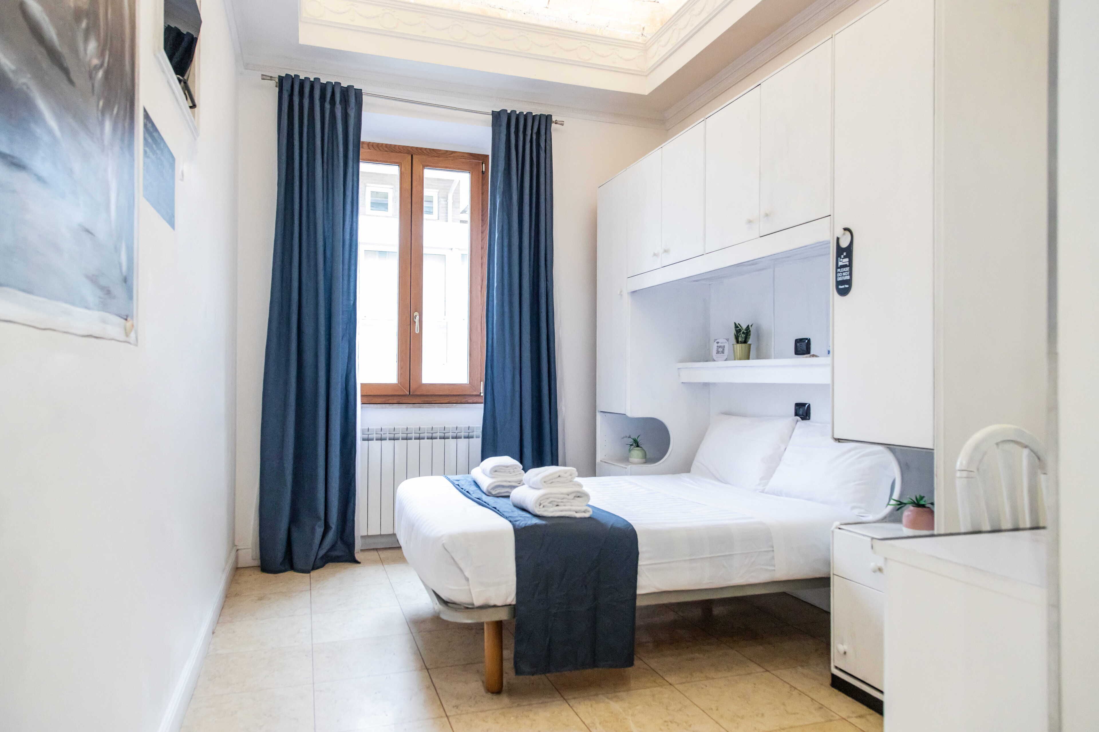 클래식 더블룸, 시내 전망 | 책상, 무료 WiFi