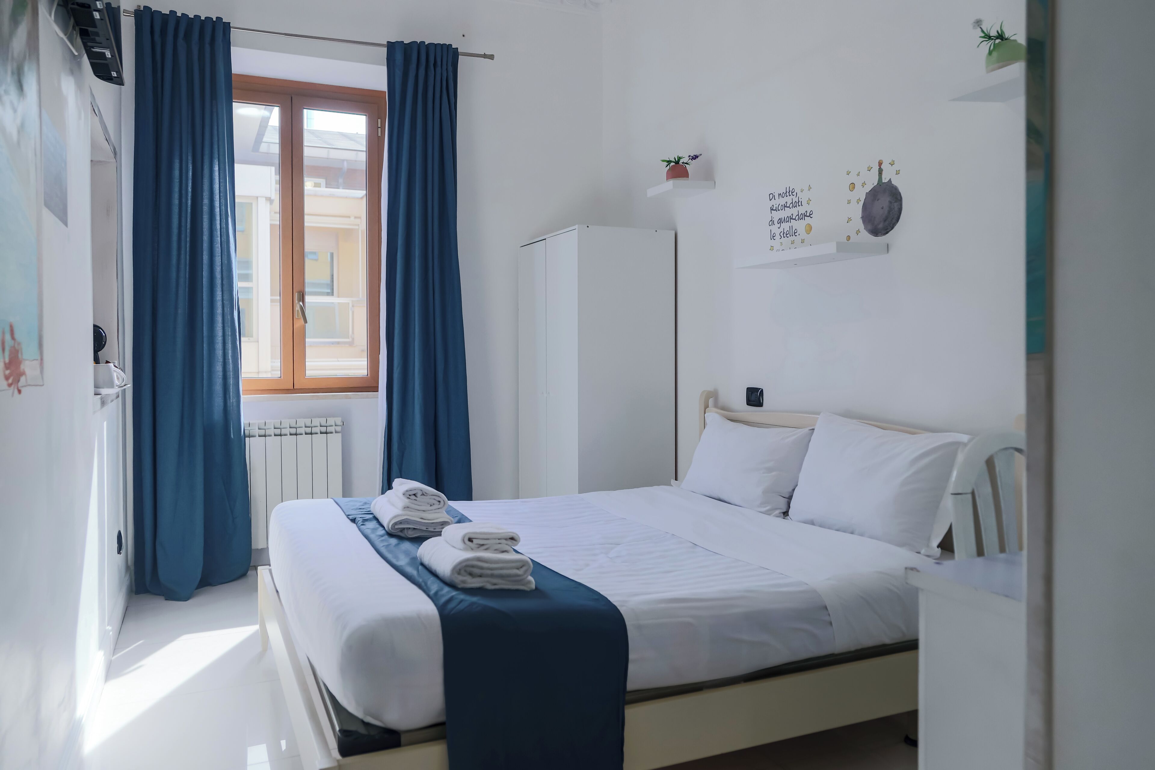 클래식 더블룸, 시내 전망 | 책상, 무료 WiFi