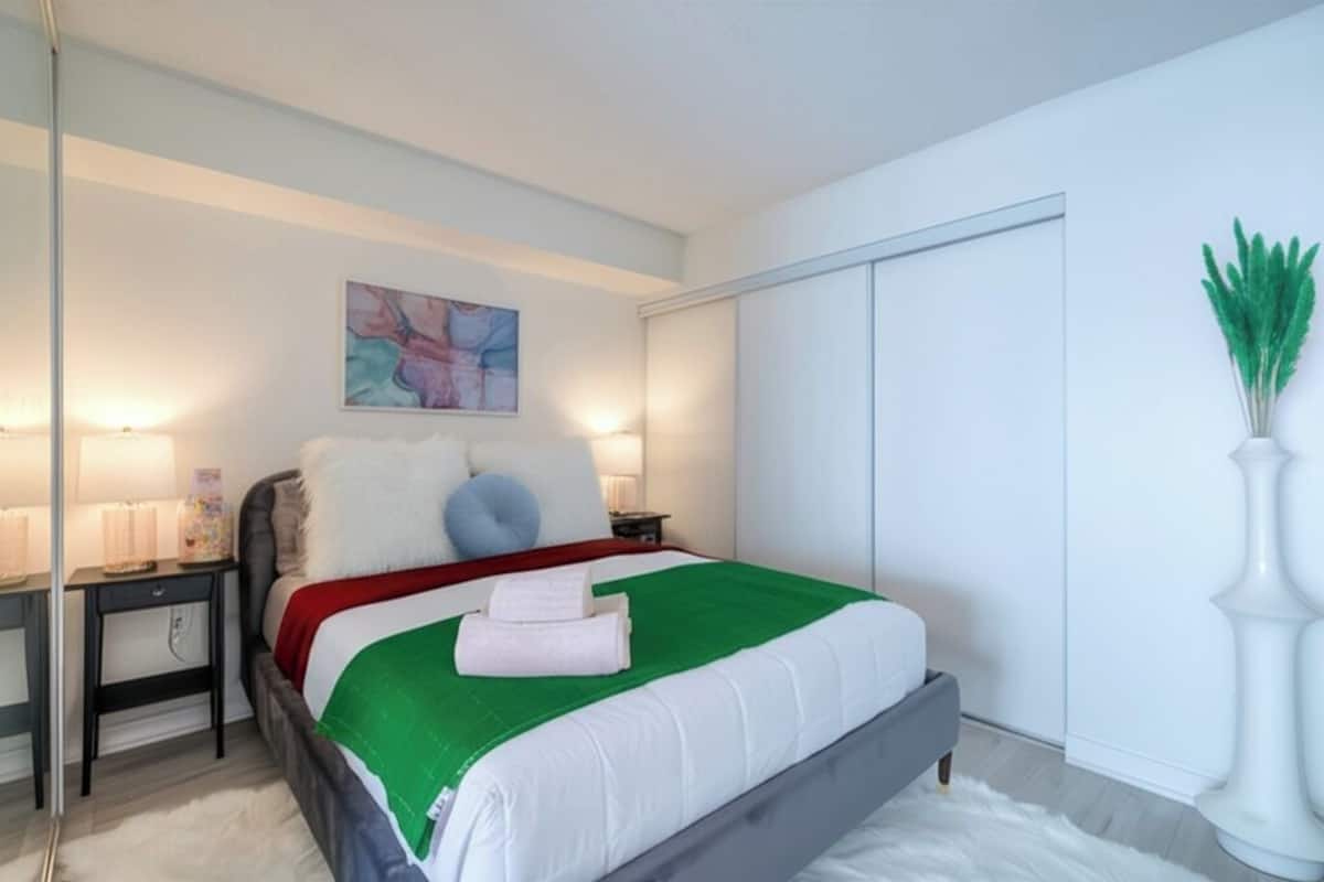 Exclusive Condo, Lake View | Free WiFi, bed sheets