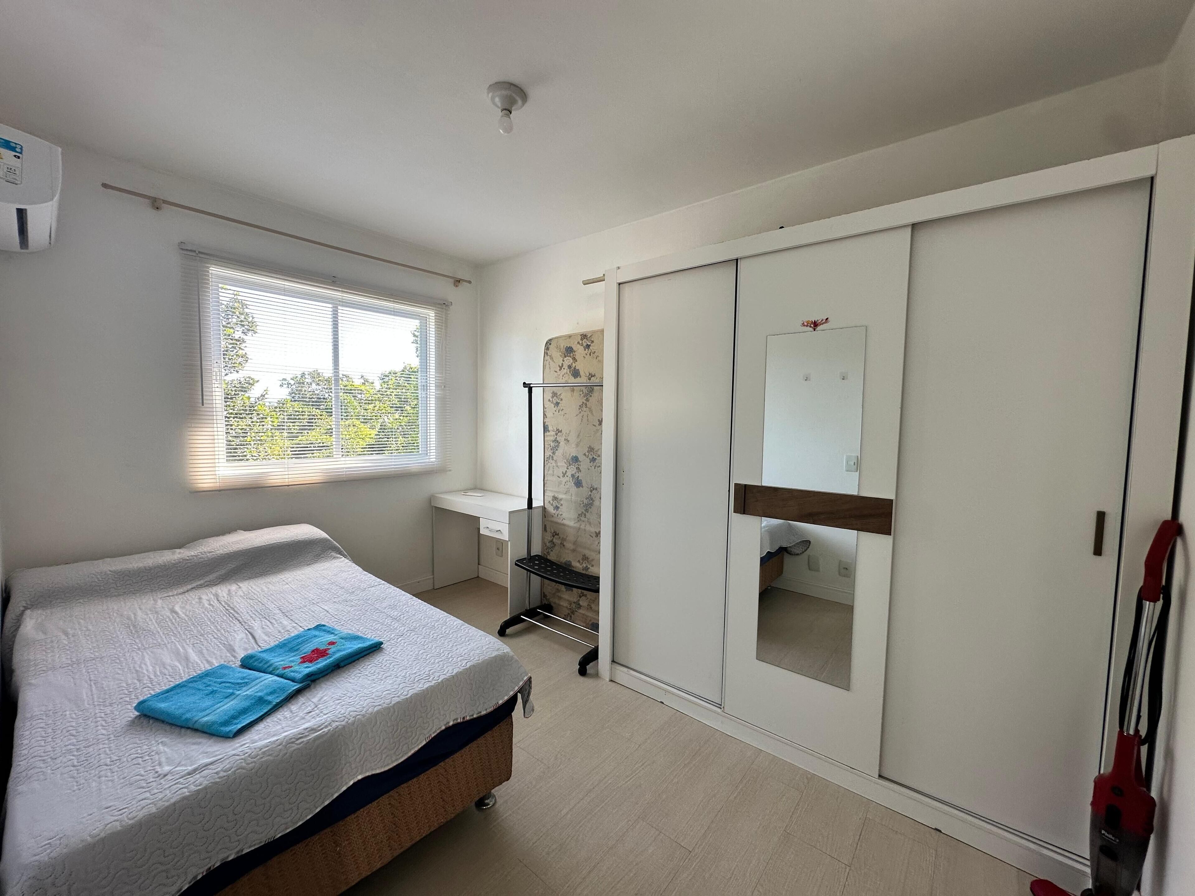 Departamento básico, balcón | Wifi gratis 