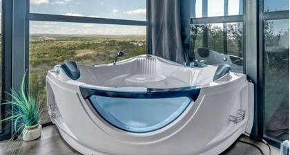 Retreat on the Hill: The Mirror House