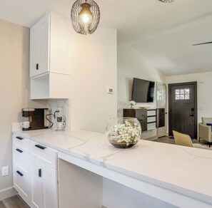 Interior - The Woodstock Ranch Retreat (Woodstock)