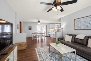 House, Multiple Beds, Patio, Garden View (Legacy Farm Retreat) | Living area - Legacy Farm Retreat Cozy Stay (Burlington)