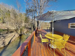 Studio (1 Bedroom) | Property amenity - Caney Creek (Cosby)