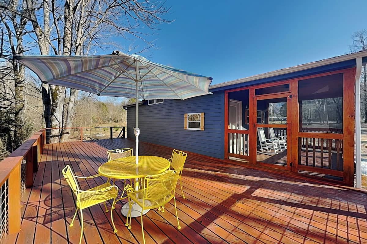 Studio (1 Bedroom) | Front of property