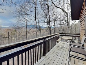 Studio (3 Bedrooms) | Property amenity - The Grand View (Gatlinburg)