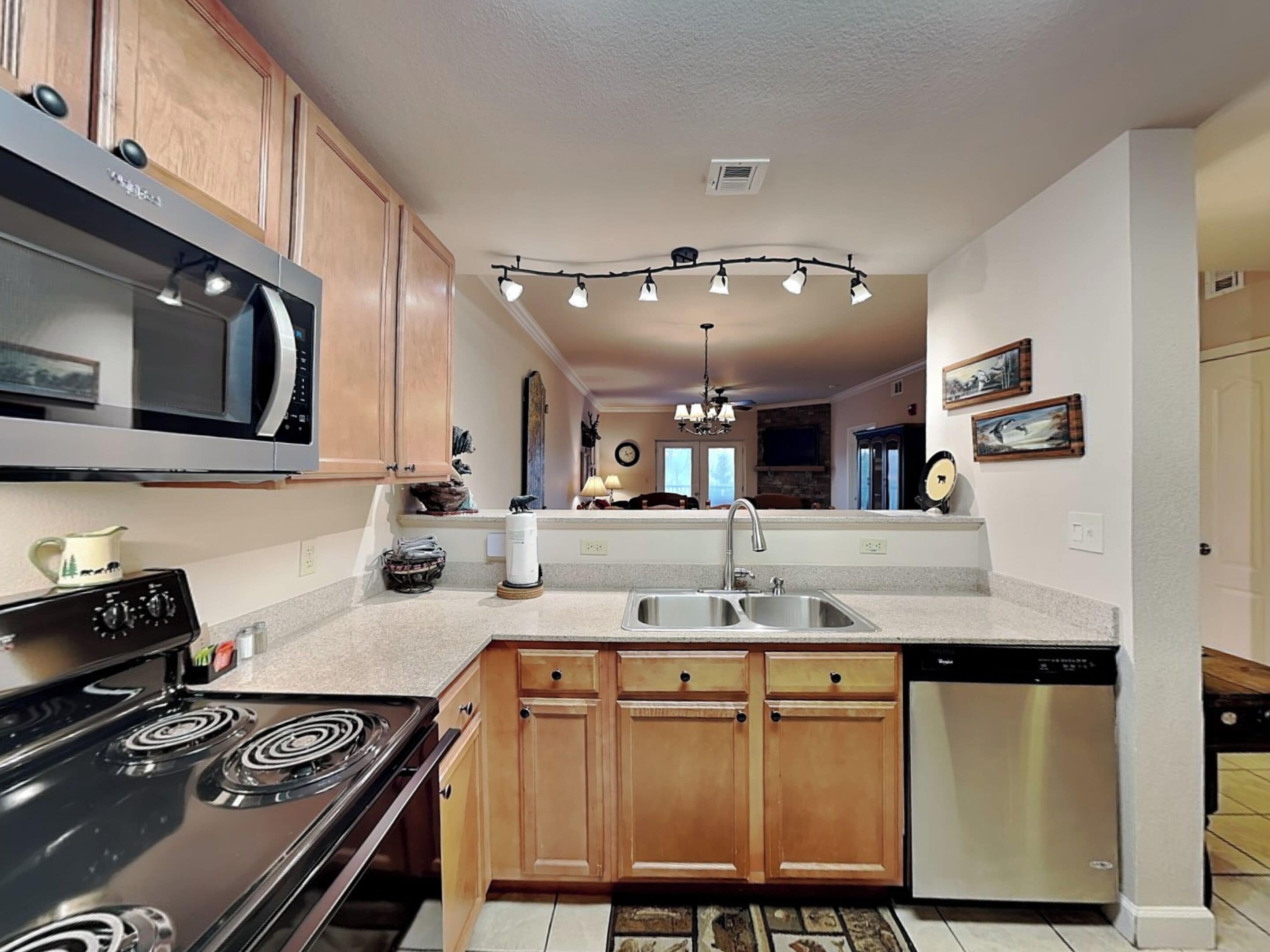 Condo (2 Bedrooms) | Property amenity