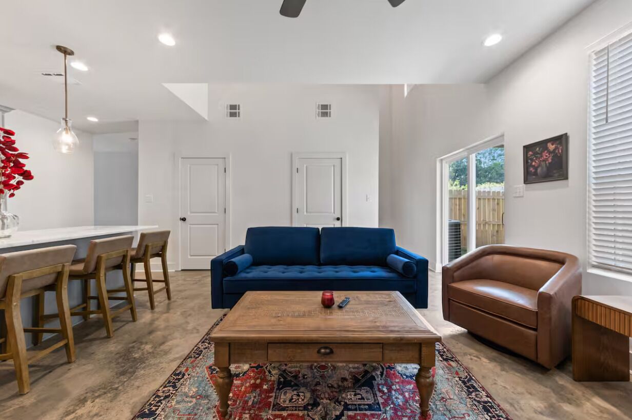 Casa de ciudad de lujo, 3 habitaciones, cocina | Área de sala de estar