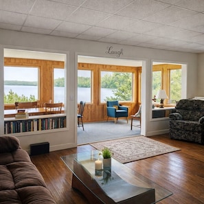 Luokittelematon kuva, 5 kautta 18, painike