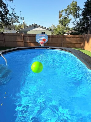 Outdoor pool, a heated pool - The Beautiful Boutique 3Bed Pool Oasis (Tampa)
