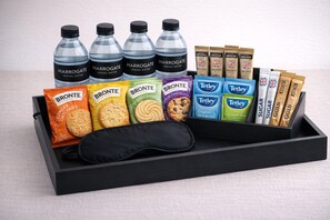 Unclassified image, 2 of 10, button