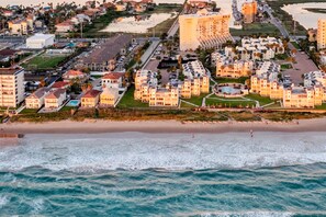 Aerial view - Balcony Condo • Walk to Beach • 3 Pools + Jacuzzi (South Padre Island)