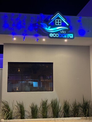 Photo non classée, 3 sur 14, bouton