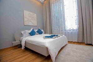 Desk, laptop workspace, free WiFi - SIWALAZE HOTEL & APARTMENT DODOMA (Dodoma)