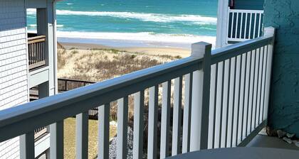 Book Me: Waves for Days - Well Stocked - Beautiful Condo - Pools - Beach Vibes