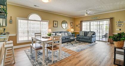 2-bedroom, 2 bath condo with golf course and pool view in Myrtle Beach