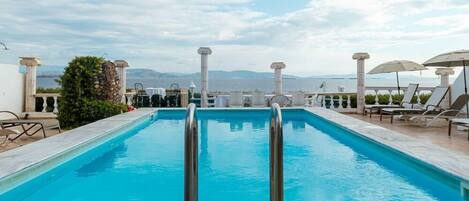 Alberca al aire libre