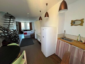 1 室のベッドルーム、アイロン / アイロン台、WiFi、ベッドシーツ