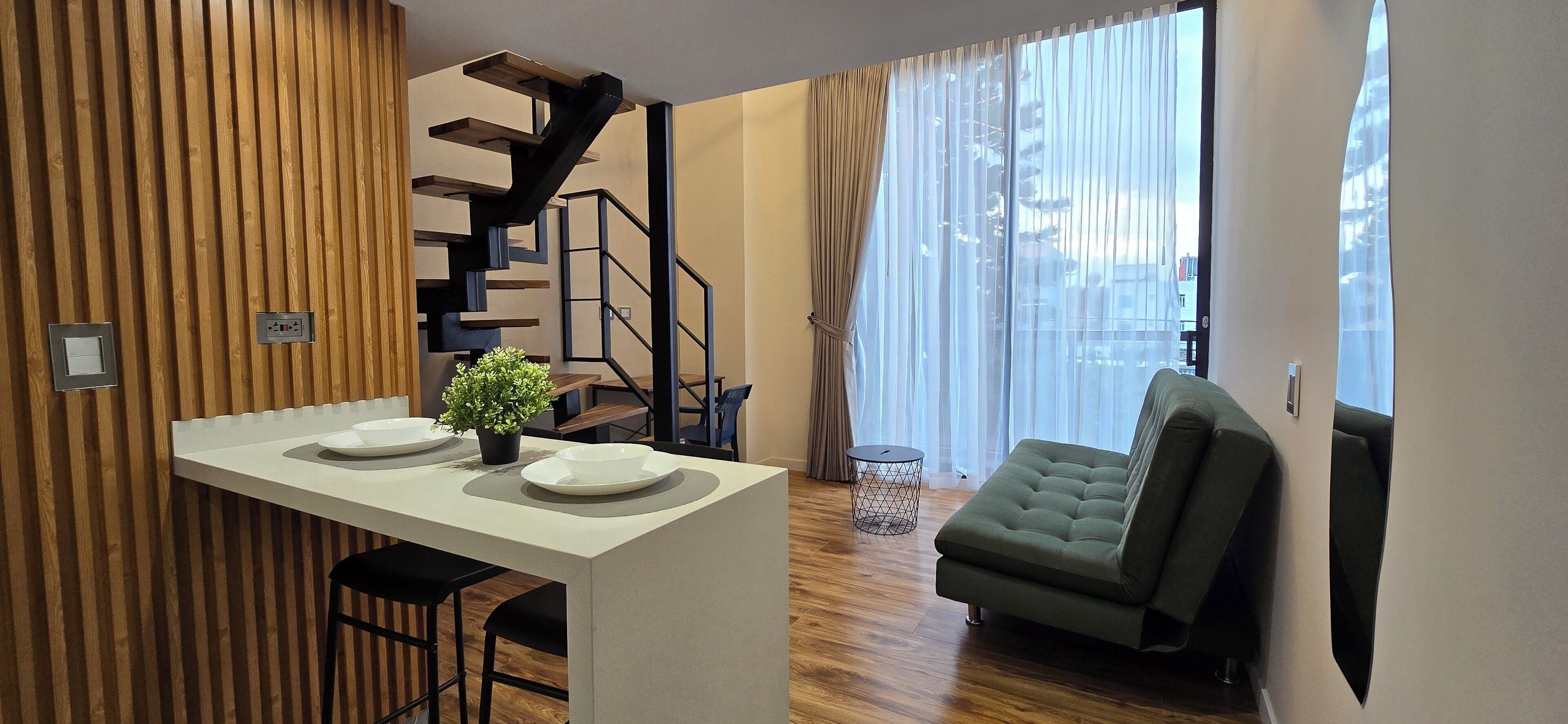 Superior Apartment, Balcony, City View | Interior