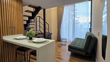 Superior Apartment, Balcony, City View | Interior