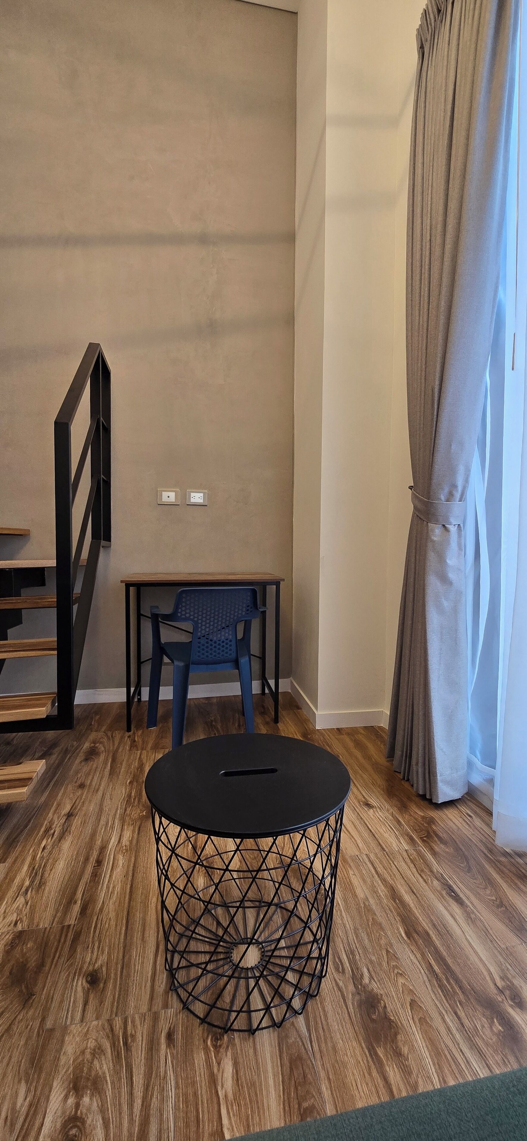 Lägenhet Superior - balkong - utsikt mot staden | Interiör