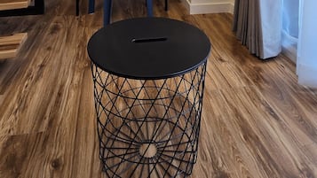 Leilighet – superior, balkong, byutsikt | Innvendig