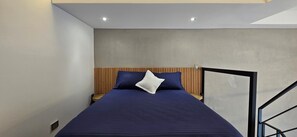 Superior Apartment, Balcony, City View