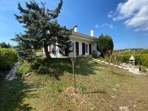 Exterior - Spacious, bright house close to the beach (900m) (Saint-Palais-sur-Mer)