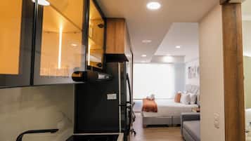 Loft básico, vista para o jardim | Cozinha privada