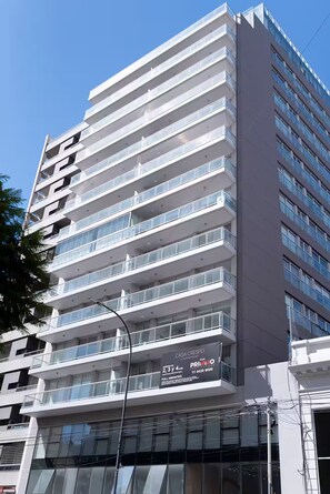 Exterior - Luminoso y Moderno en el Vibrante Palermo Queens (Buenos Aires)
