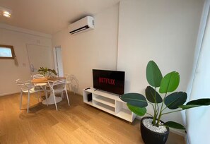 Dining - Confort urbano con patio soleado, encantador … (Buenos Aires)