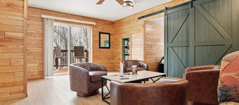 The River Retreat | Barrel Sauna~Quaint~Riverfront