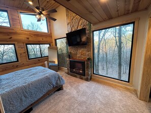 2 bedrooms, iron/ironing board, travel crib, free WiFi