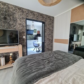 1 makuuhuone, silitysrauta/-lauta, Wi-Fi, vuodevaatteet