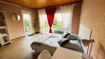 1 Schlafzimmer, Schreibtisch, kostenloses WLAN, Bettwäsche