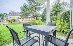 Outdoor dining - Résidence avec piscine & aperçu mer (Fouesnant)