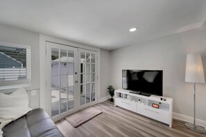 TV