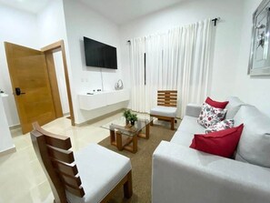 TV - Oasis Villa 2B Private Pool Downtown PC (Punta Cana)