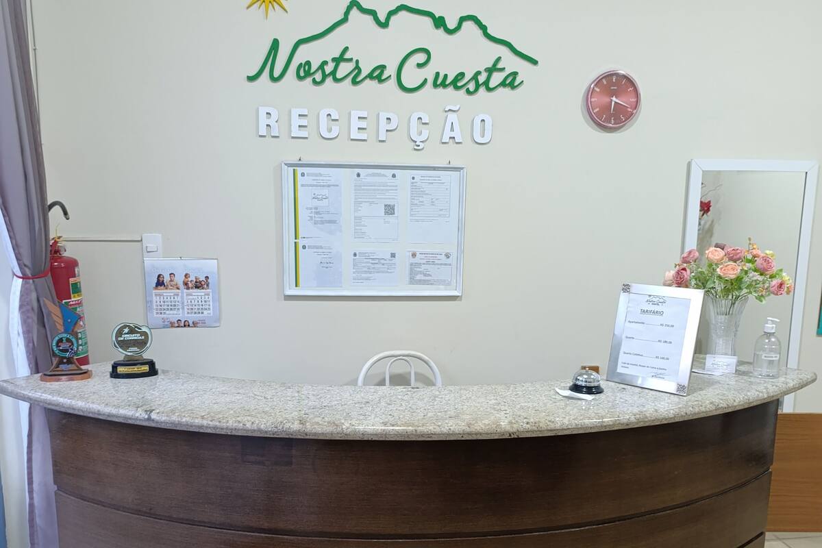 Dortoir Partagé Confort, vue cour intérieure | Hall