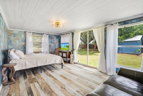 Peaceful | Private Hideaway | Huge Yard