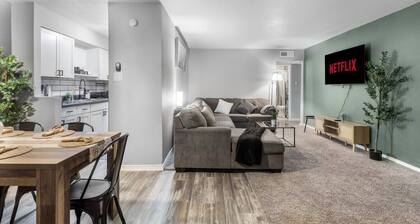 3 Min Walk to AT&T | 3BR | Parking + Pets + Gym