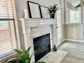 Nicht klassifiziertes Bild, 2 von 41, Schaltfläche