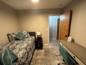 Unclassified image, 5 of 13, button