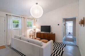 Nicht klassifiziertes Bild, 3 von 24, Schaltfläche